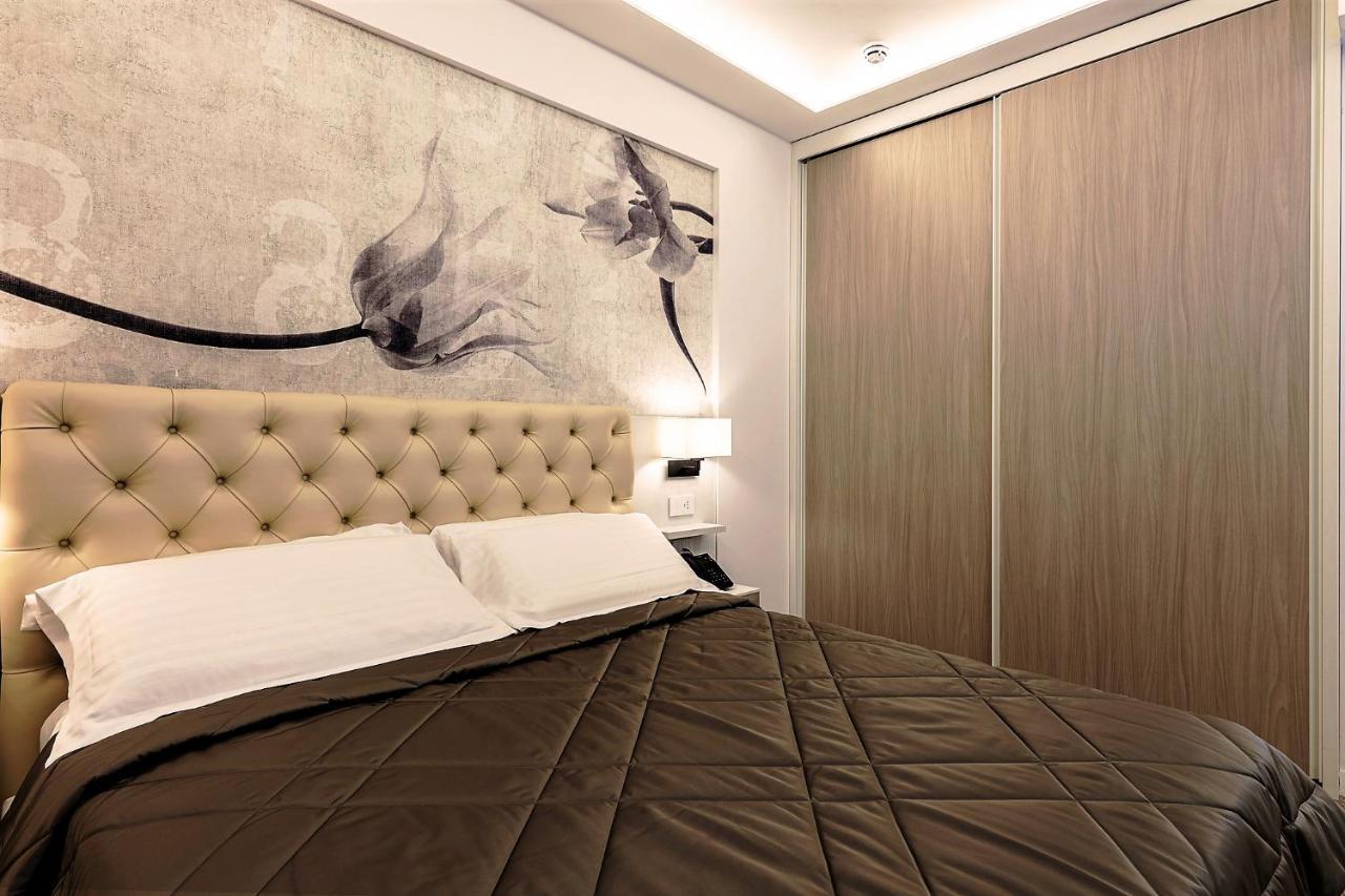 Petit Hotel Prato  Kültér fotó