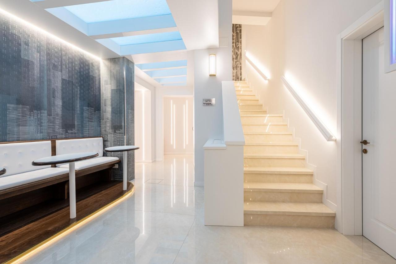 Petit Hotel Prato  Kültér fotó