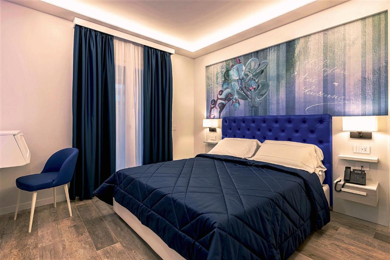 Petit Hotel Prato  Kültér fotó
