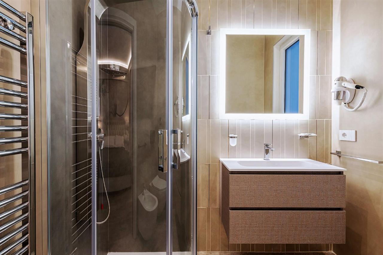Petit Hotel Prato  Kültér fotó